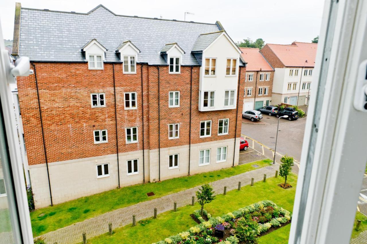 Watermark Apartments Уитби Стая снимка
