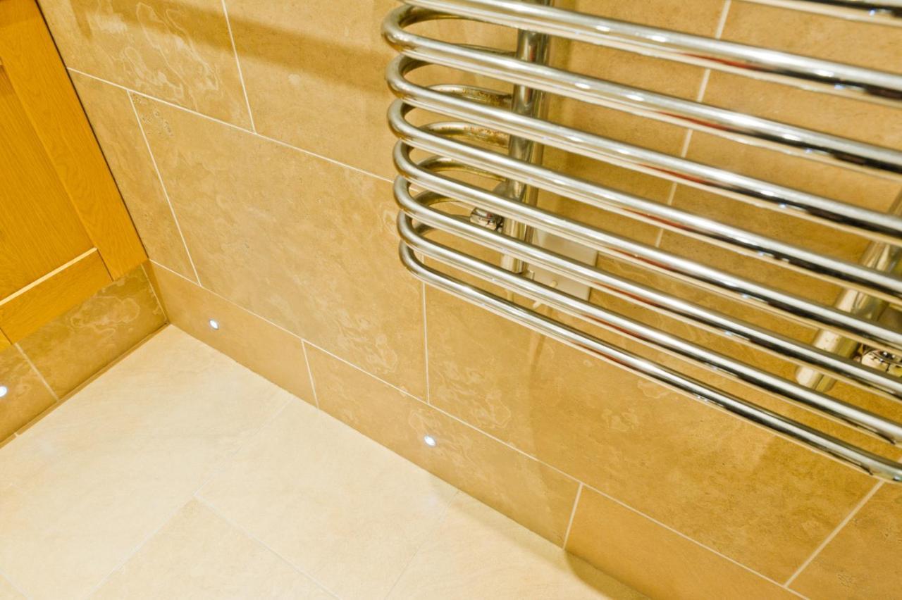 Watermark Apartments Уитби Стая снимка